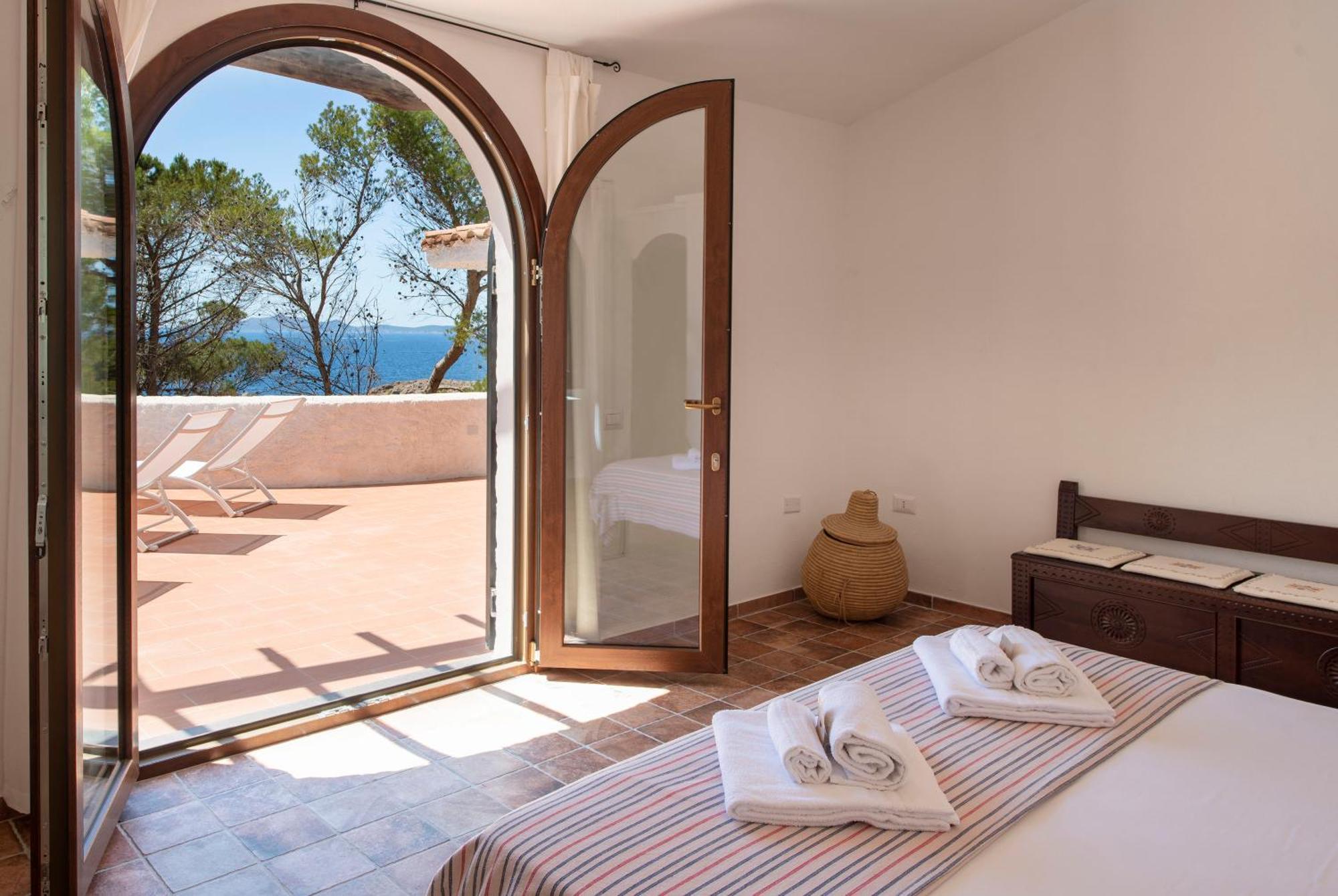 Villa Eliana Sul Mare Porto Pino Dış mekan fotoğraf