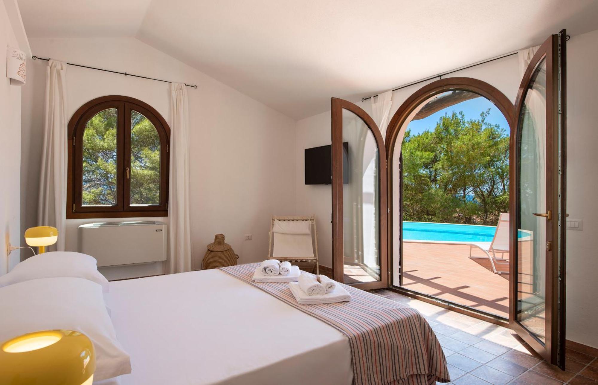 Villa Eliana Sul Mare Porto Pino Dış mekan fotoğraf